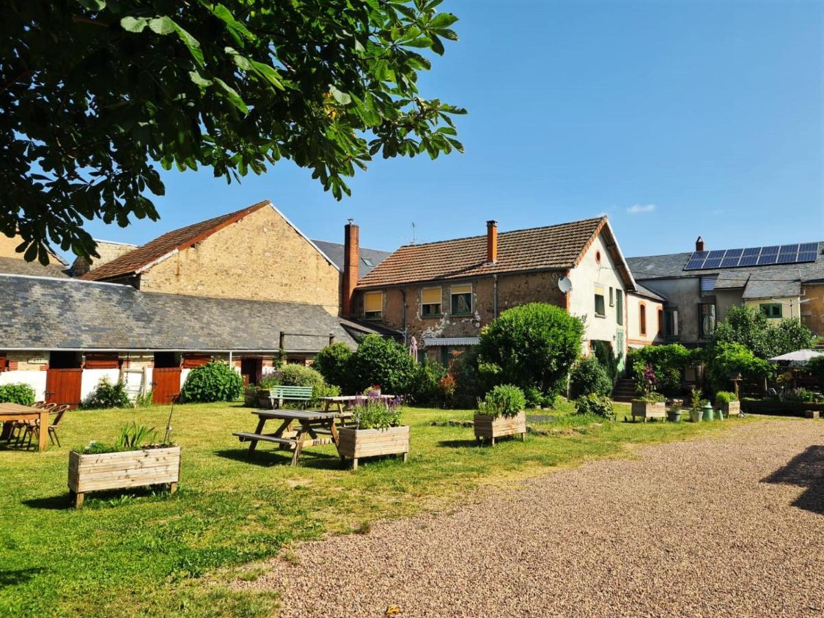 Ambiance Morvan Ouroux-en-Morvan Bagian luar foto